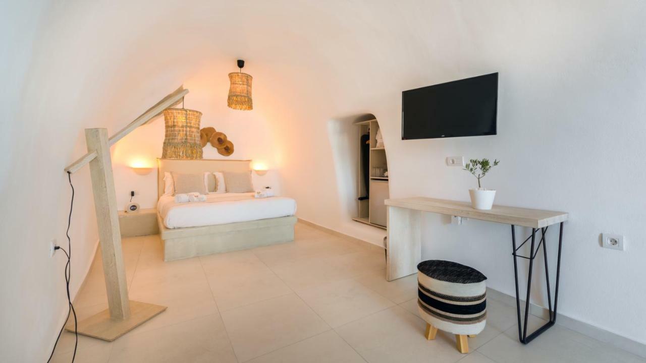 Iriana Suites Fira  Exterior foto